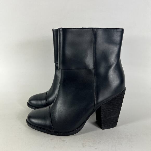 L.L. Bean Signature Ankle Boots Women's 6 Black Leather Side Zip 303152-OSCJ6 - Picture 5 of 10
